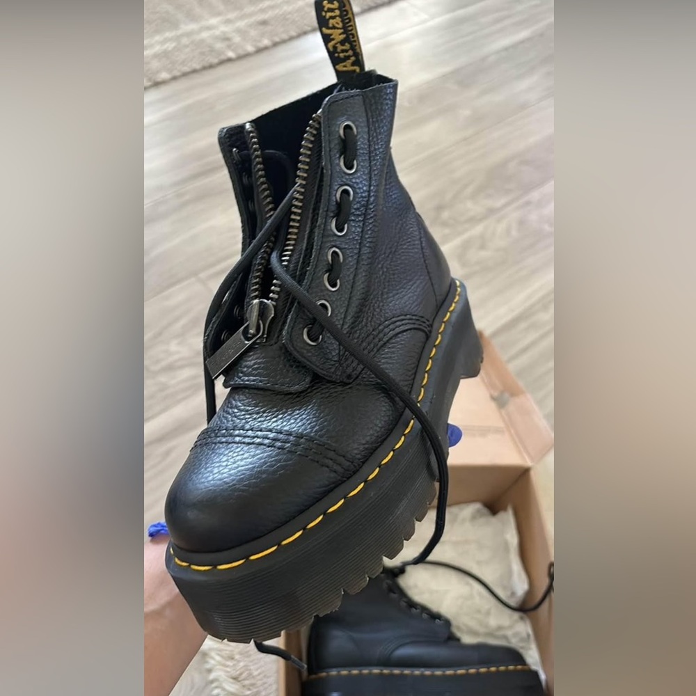 Dr. Martins platform sinclair